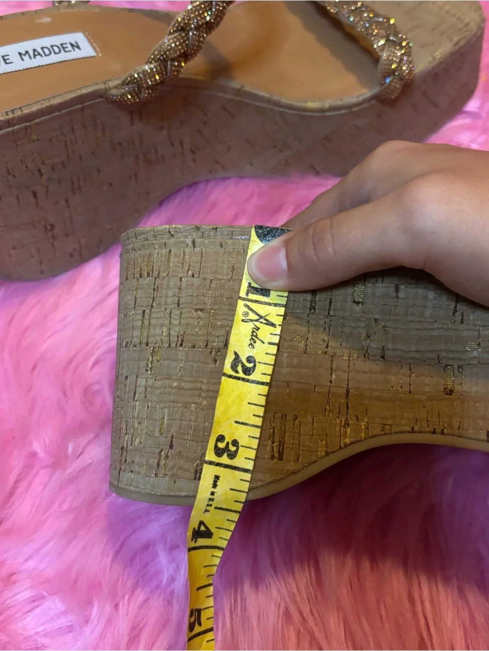 Steve Madden Danya Gold Rhinestone Platform Wedges Size 9